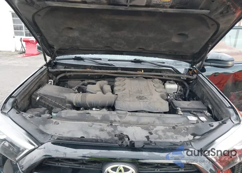 2019 Toyota 4Runner Sr5 from USA, damaged, VIN JTEBU5JR2K5702670